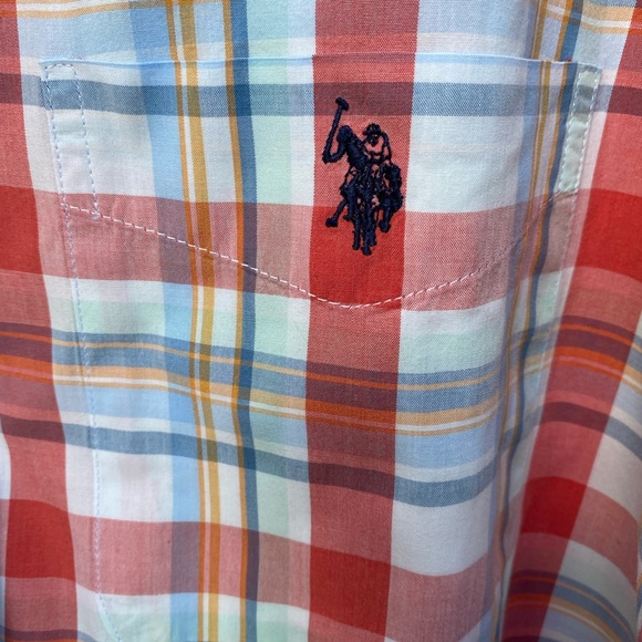 U.S. POLO Association New York Men’s 2X Plaid Buttoned Down Shirt - Picture 2 of 7